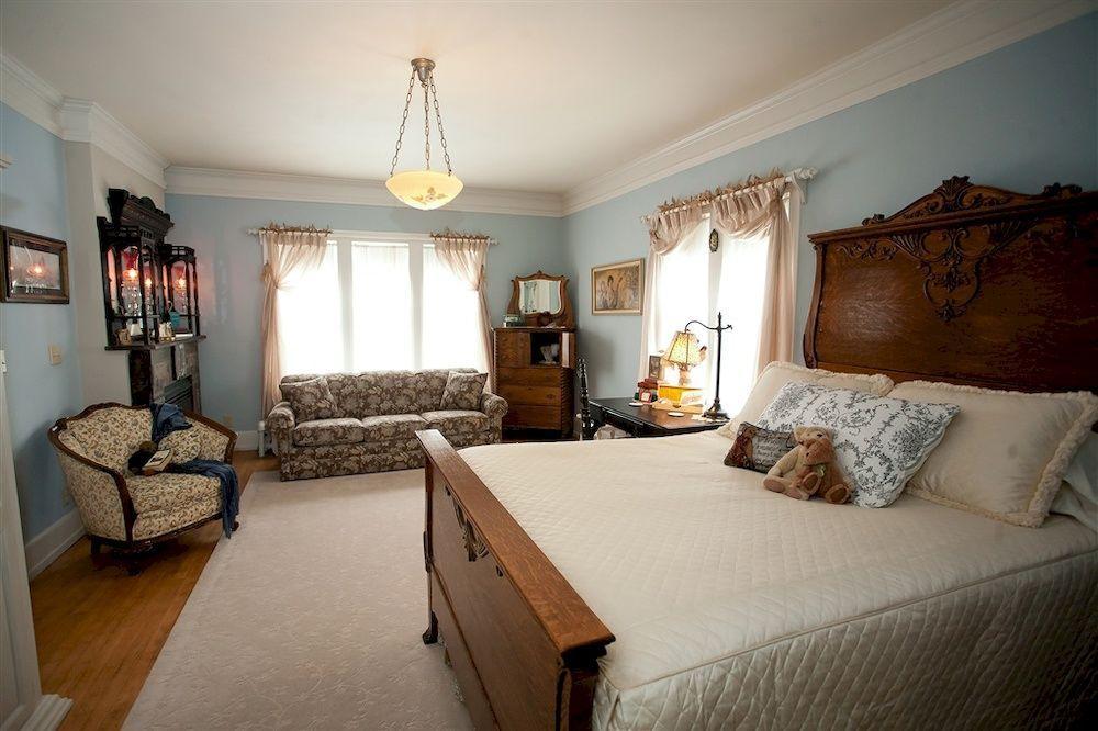 Westphal Mansion Inn Bed & Breakfast Hartford Экстерьер фото